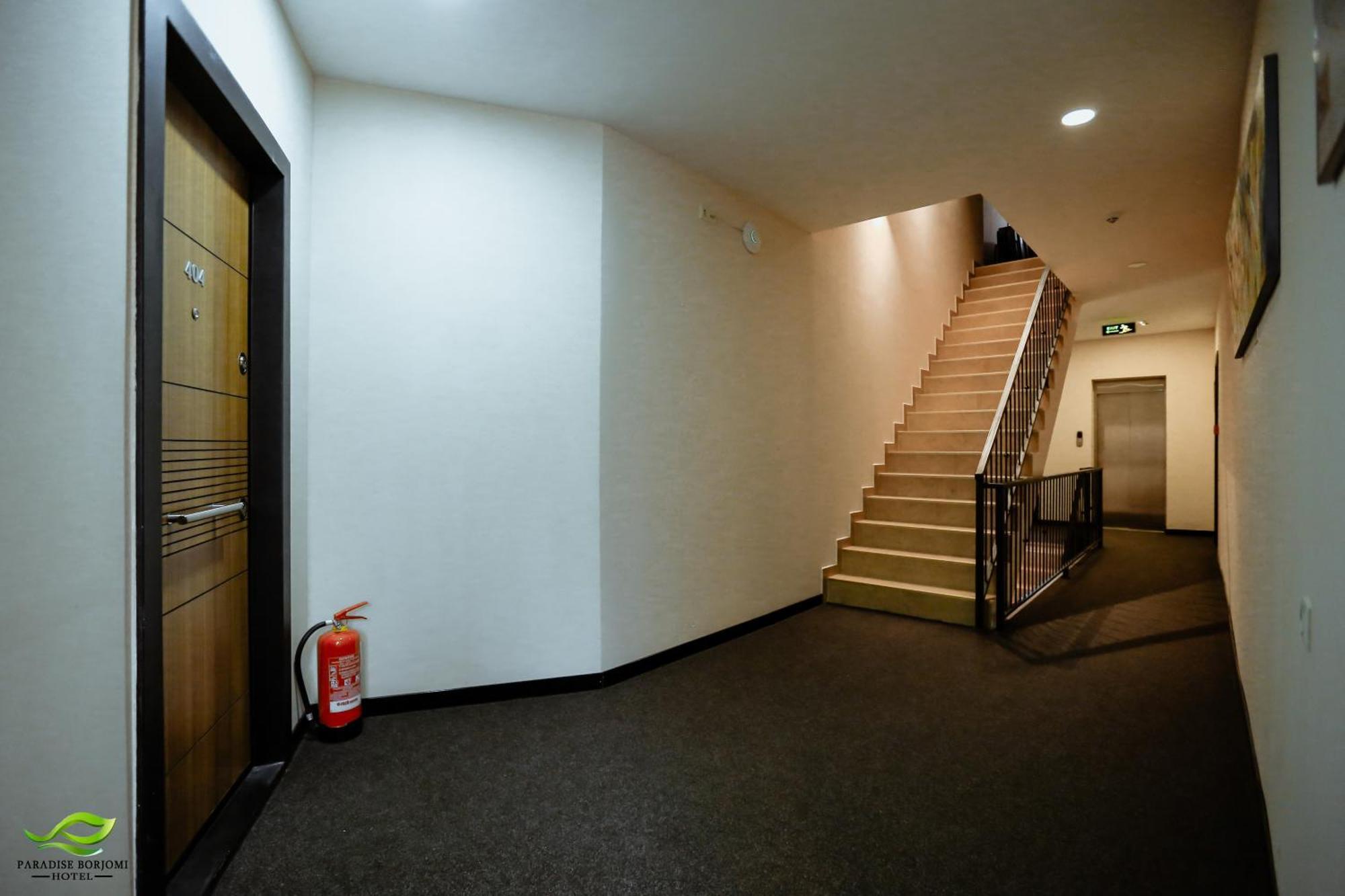 Terrace Borjomi Hotel Екстер'єр фото